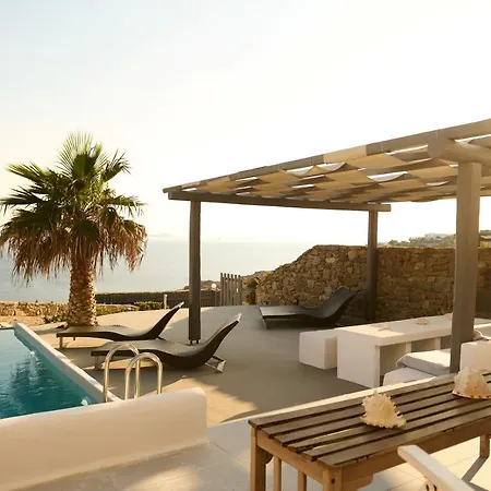 Alitis By Mykonos Rocks * Mykonos Town